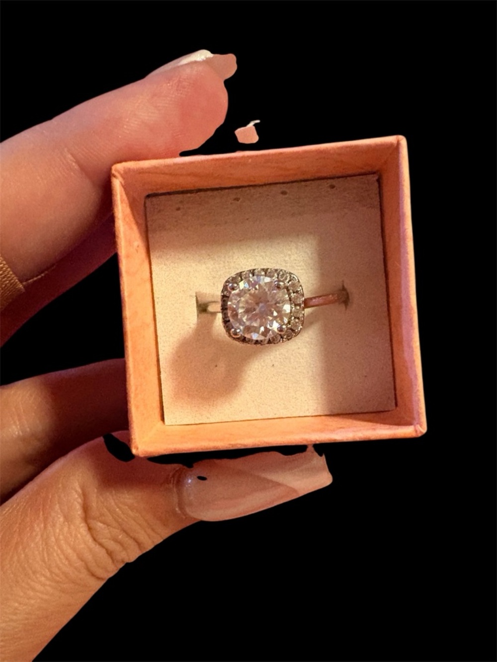 Classy Elegant 1.5ct  Moissanite Ring in silver with COA 💍 - Picture 7 of 12